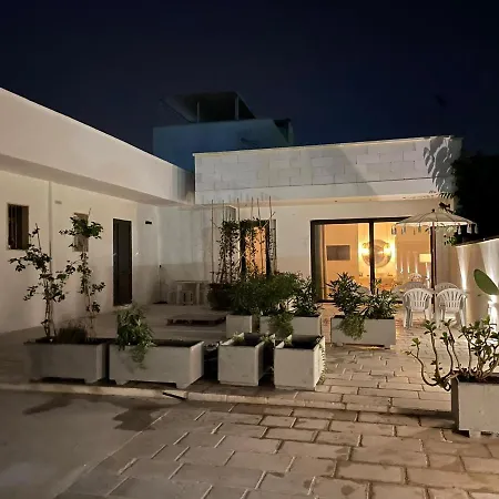 Casa vacanze Casa Daniela 2 Bilocali In Centro A A 80 Metri Dalla